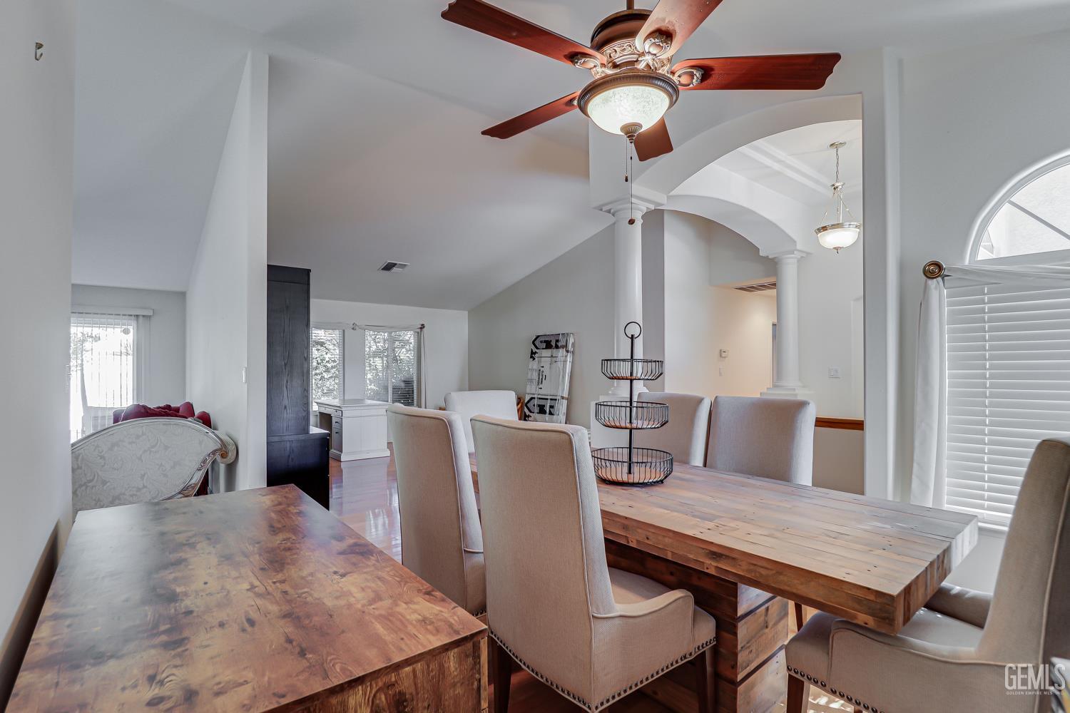 8606 Rockhampton Drive — photo 9