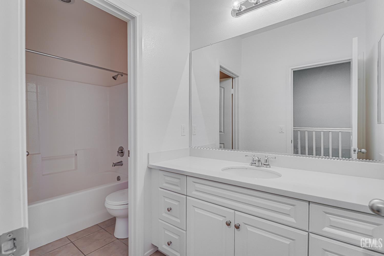 5005 Silvery Jewel Lane — photo 30