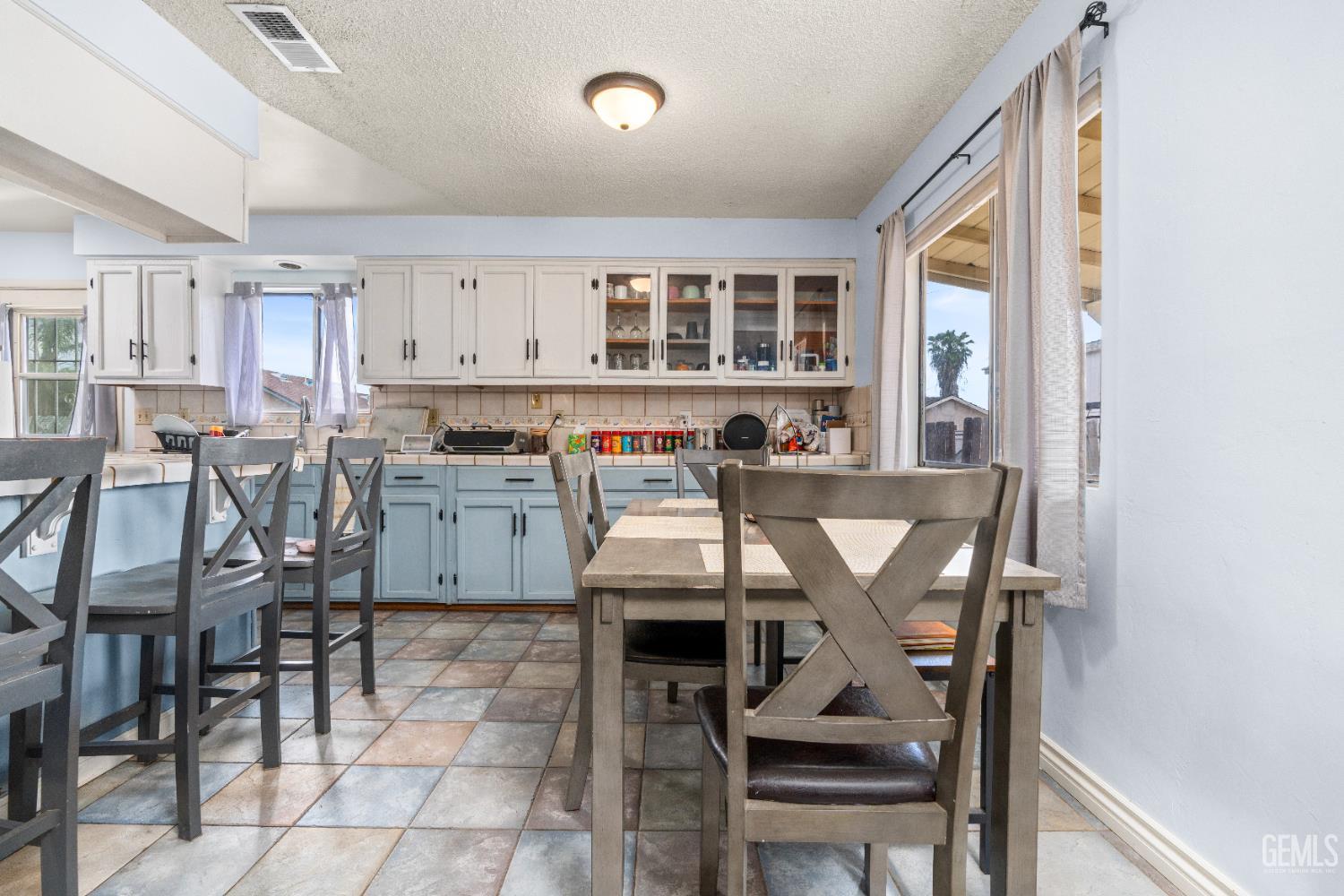 8767 Greenfield Park Drive — photo 8
