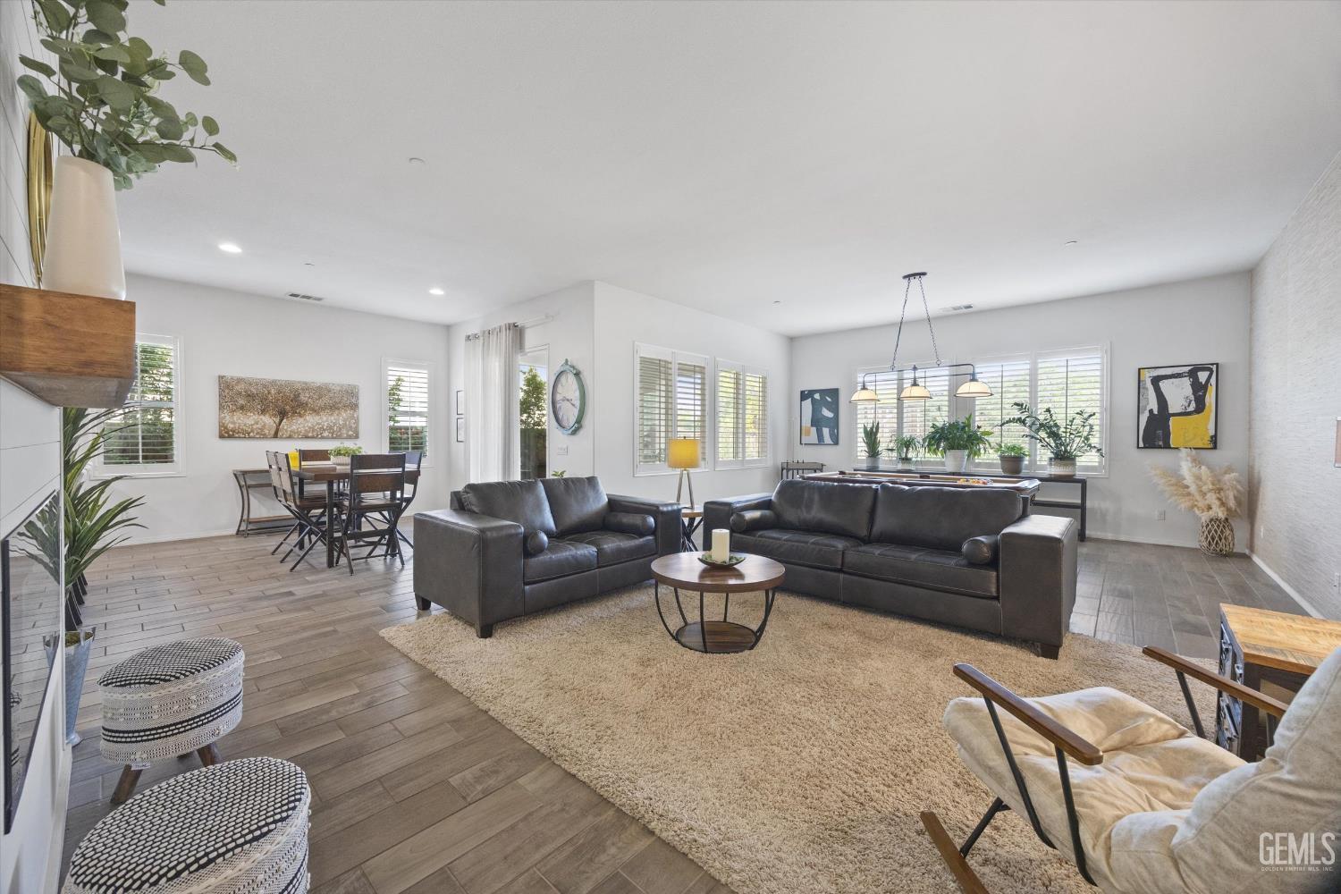 9908 Toscana Drive — photo 14