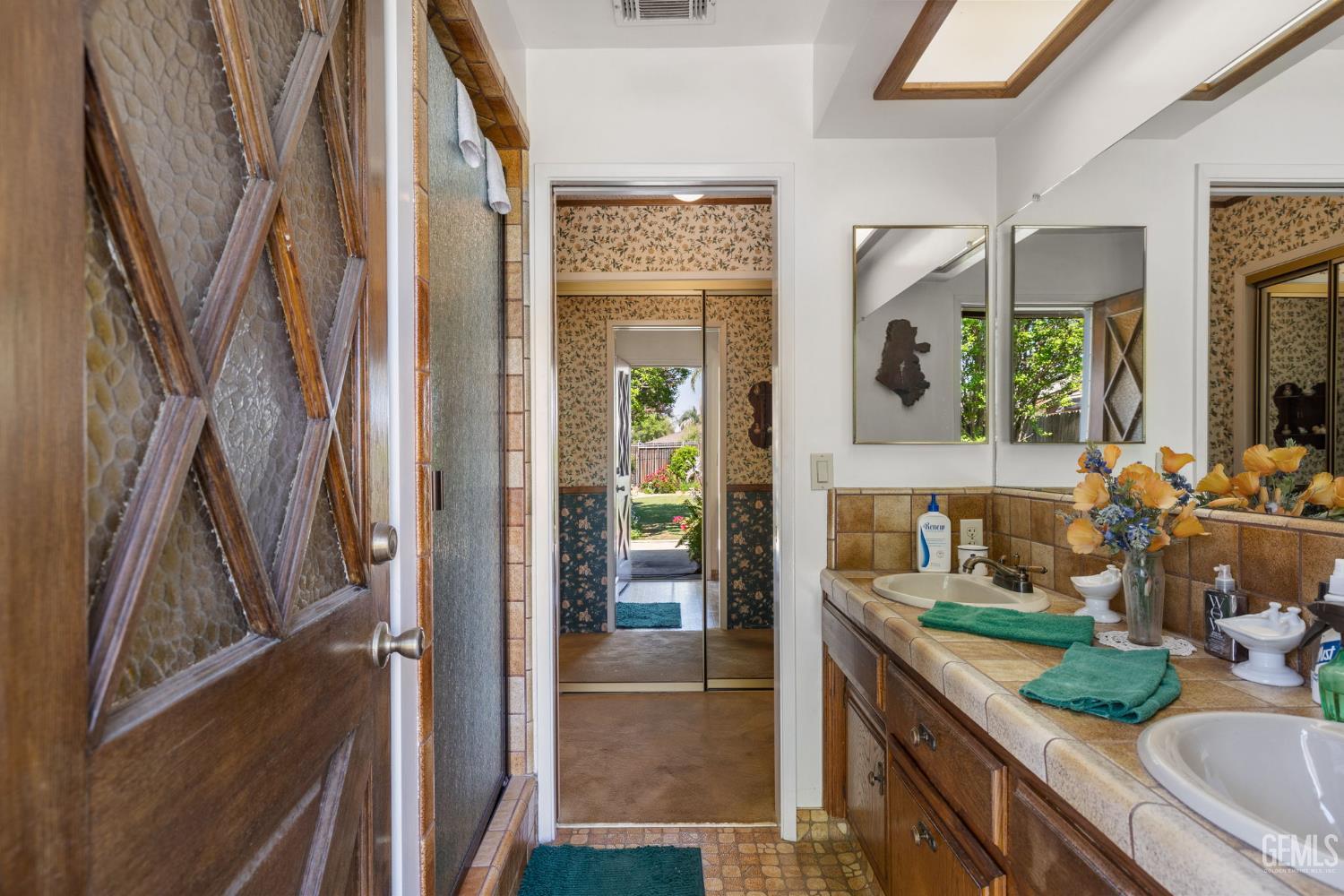 7240 Olive Drive — photo 34