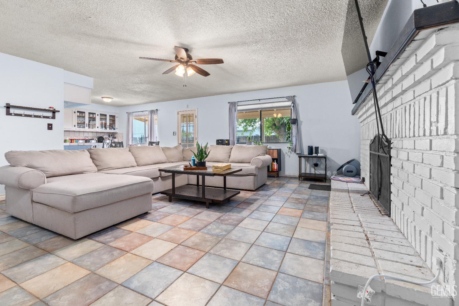 8767 Greenfield Park Drive — photo 5