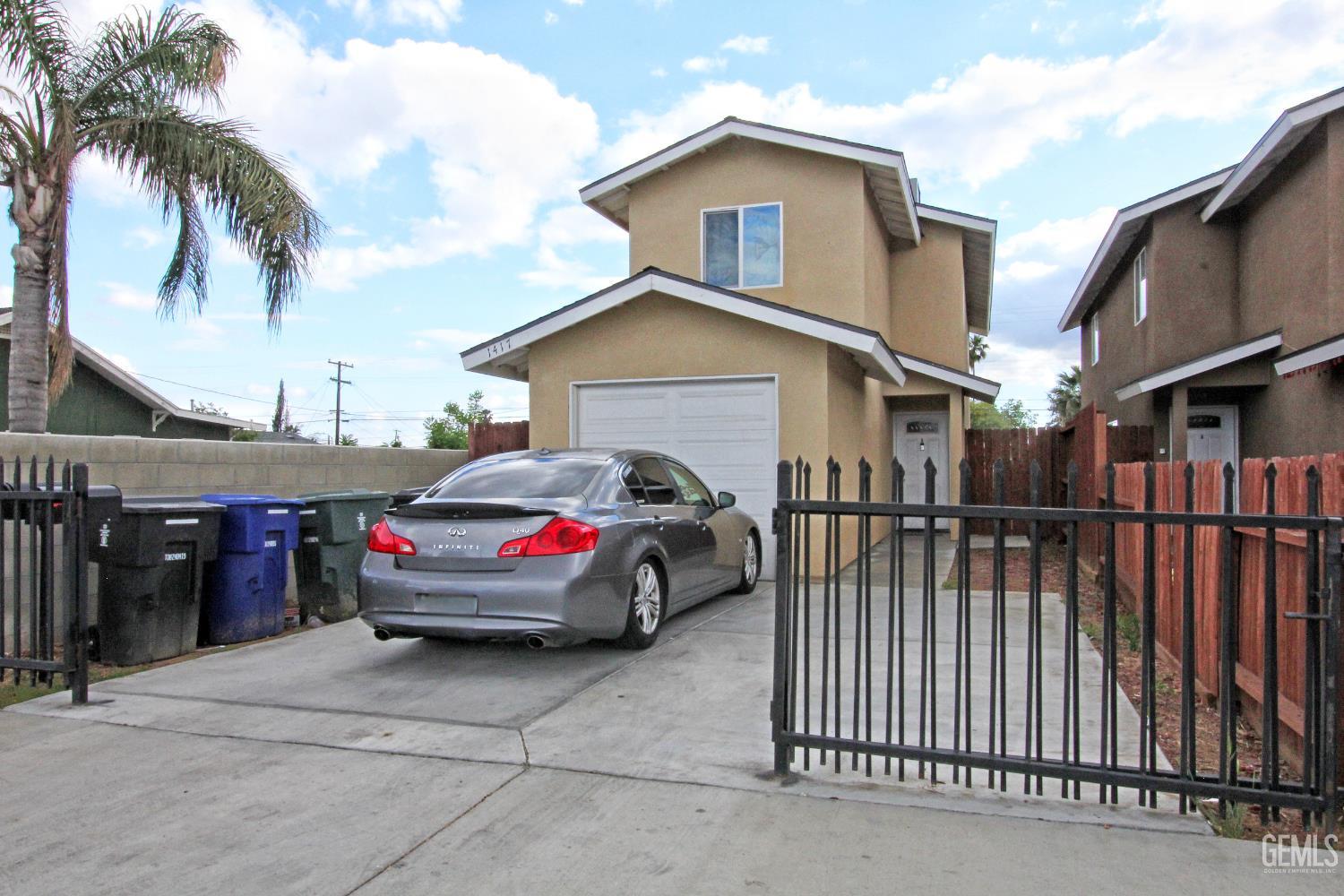 1417 Oregon Street — photo 3