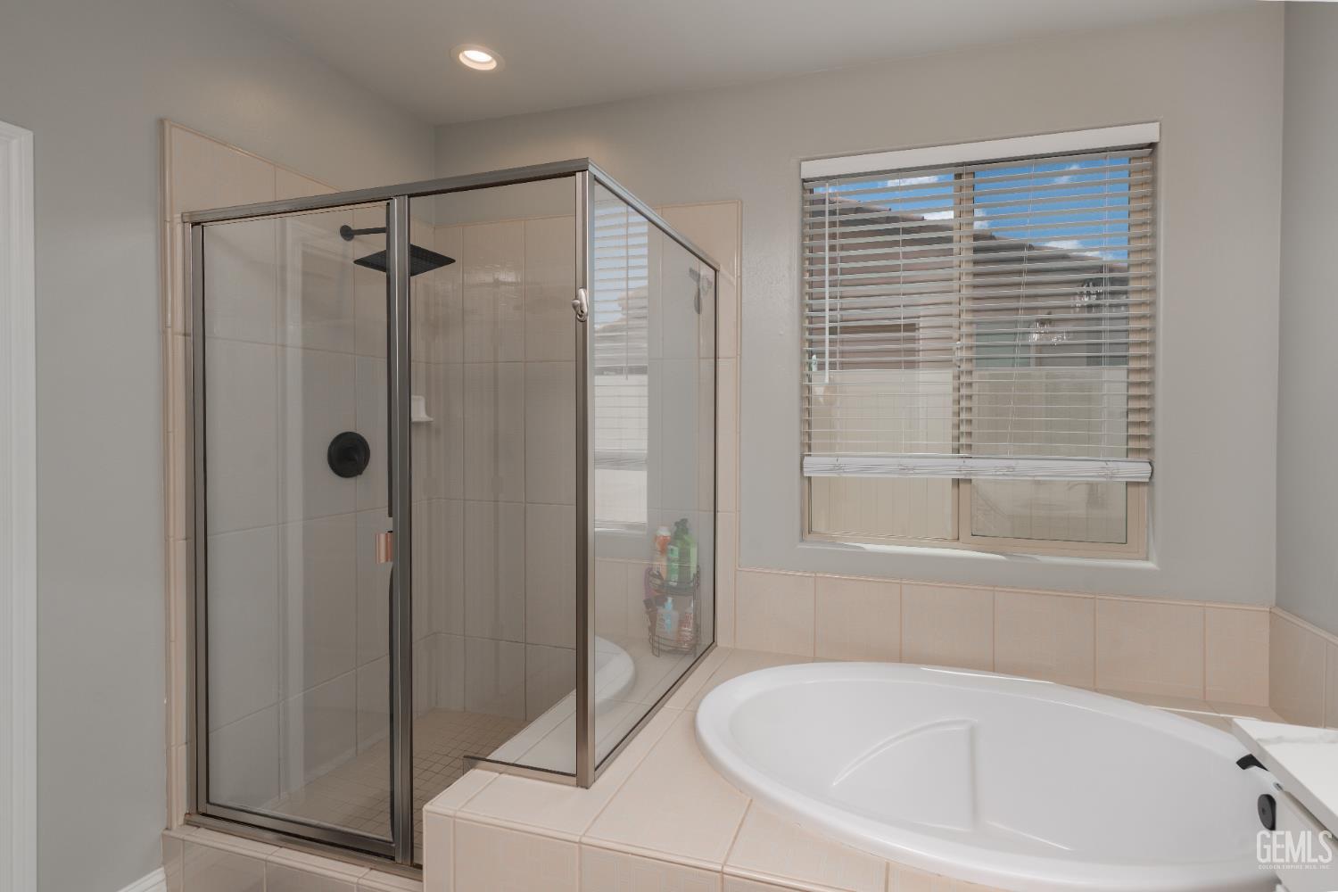 13612 Pixton Avenue — photo 18
