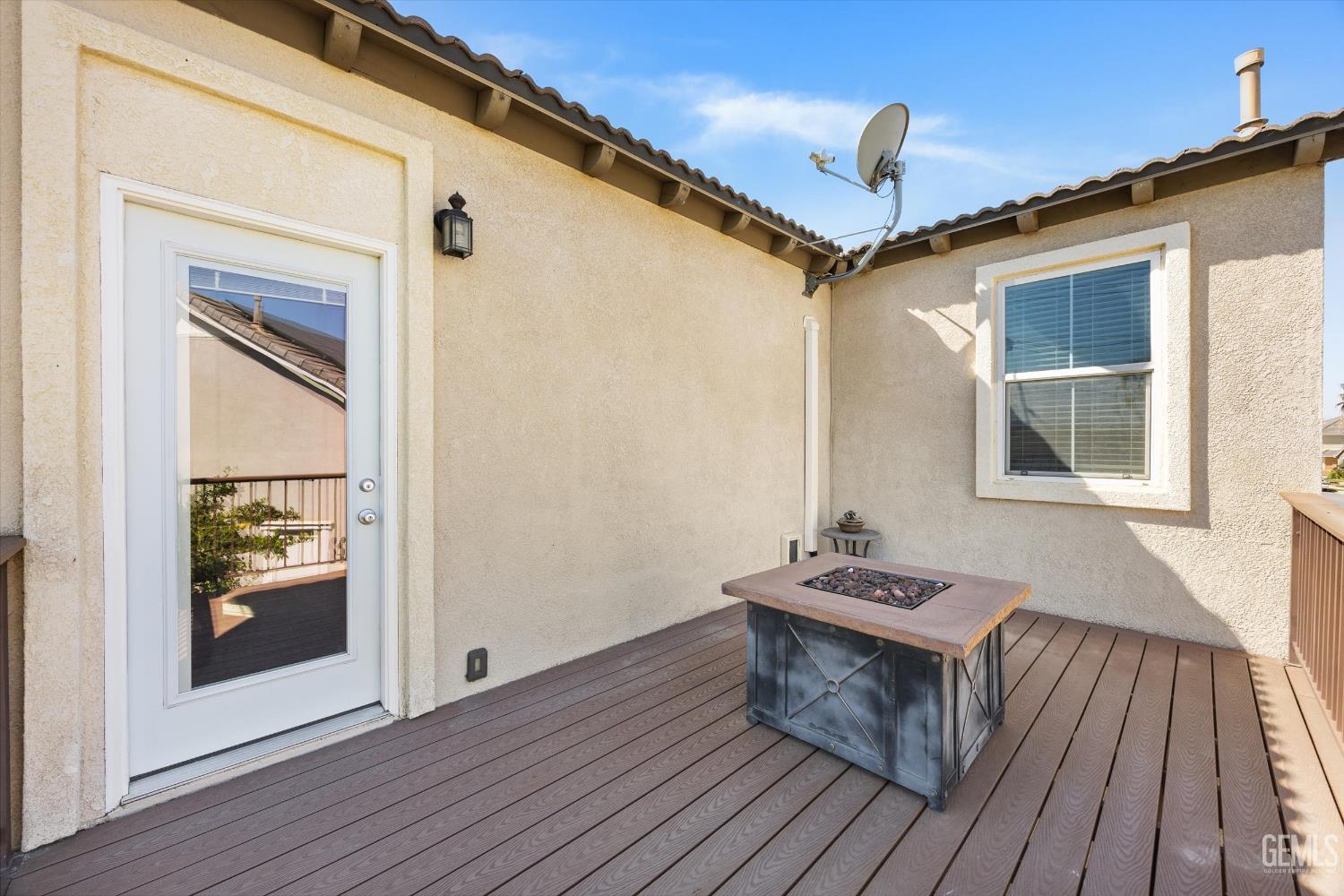 6119 Pilar Way — photo 25