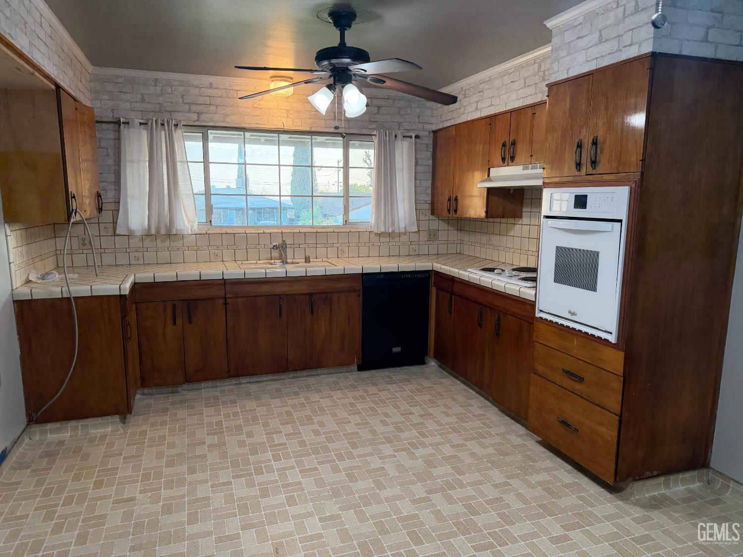 7904 Nettie Court — photo 9