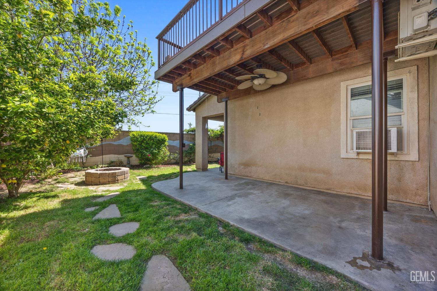 6119 Pilar Way — photo 34