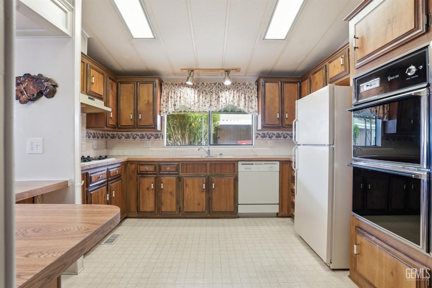 8536 Kern Canyon Road — photo 12
