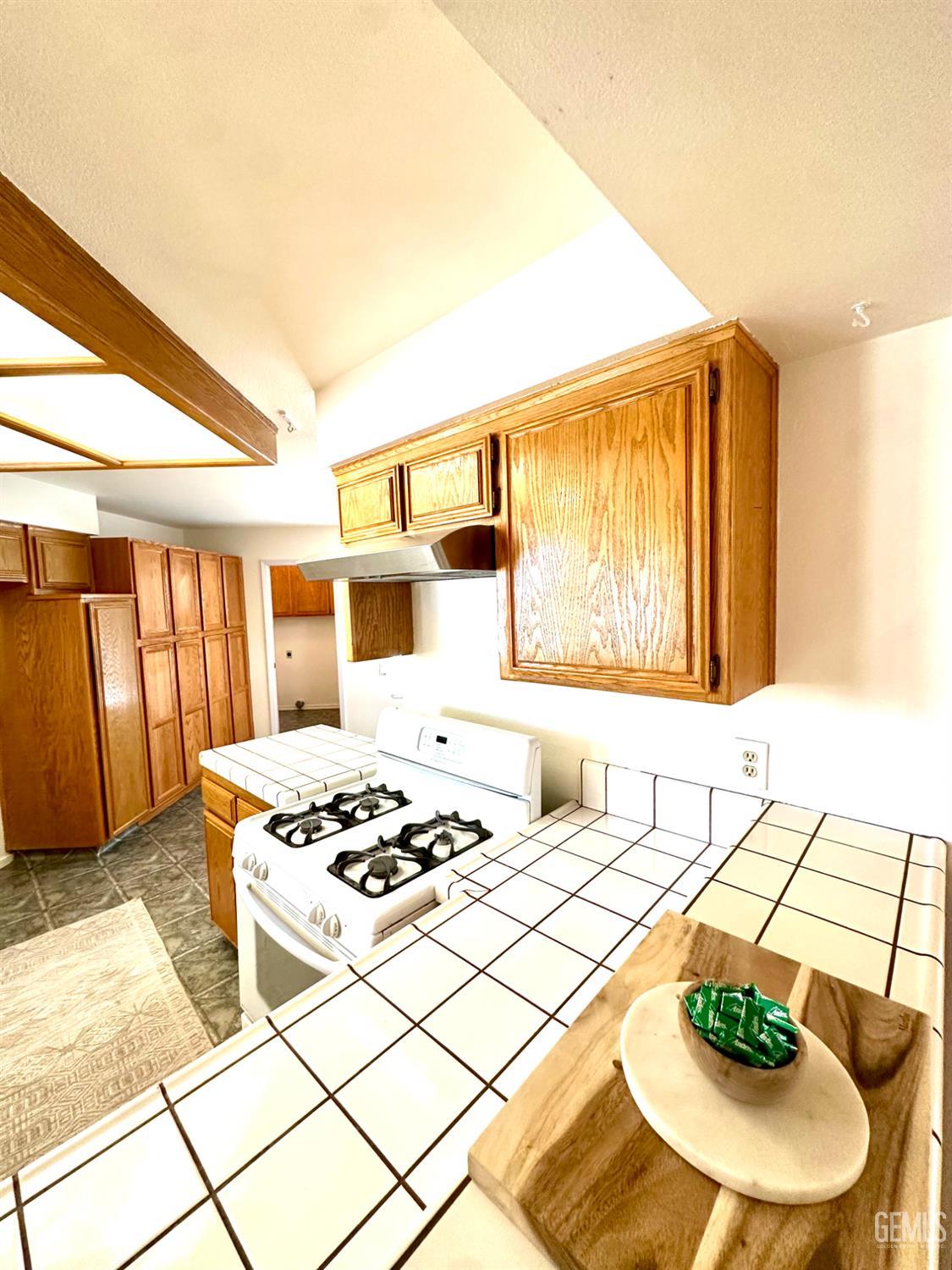 1173 Redwood Court — photo 5
