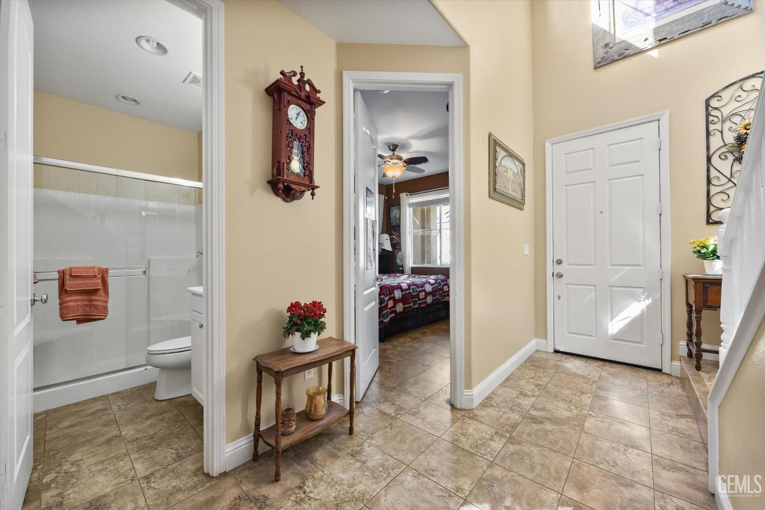 6119 Pilar Way — photo 4