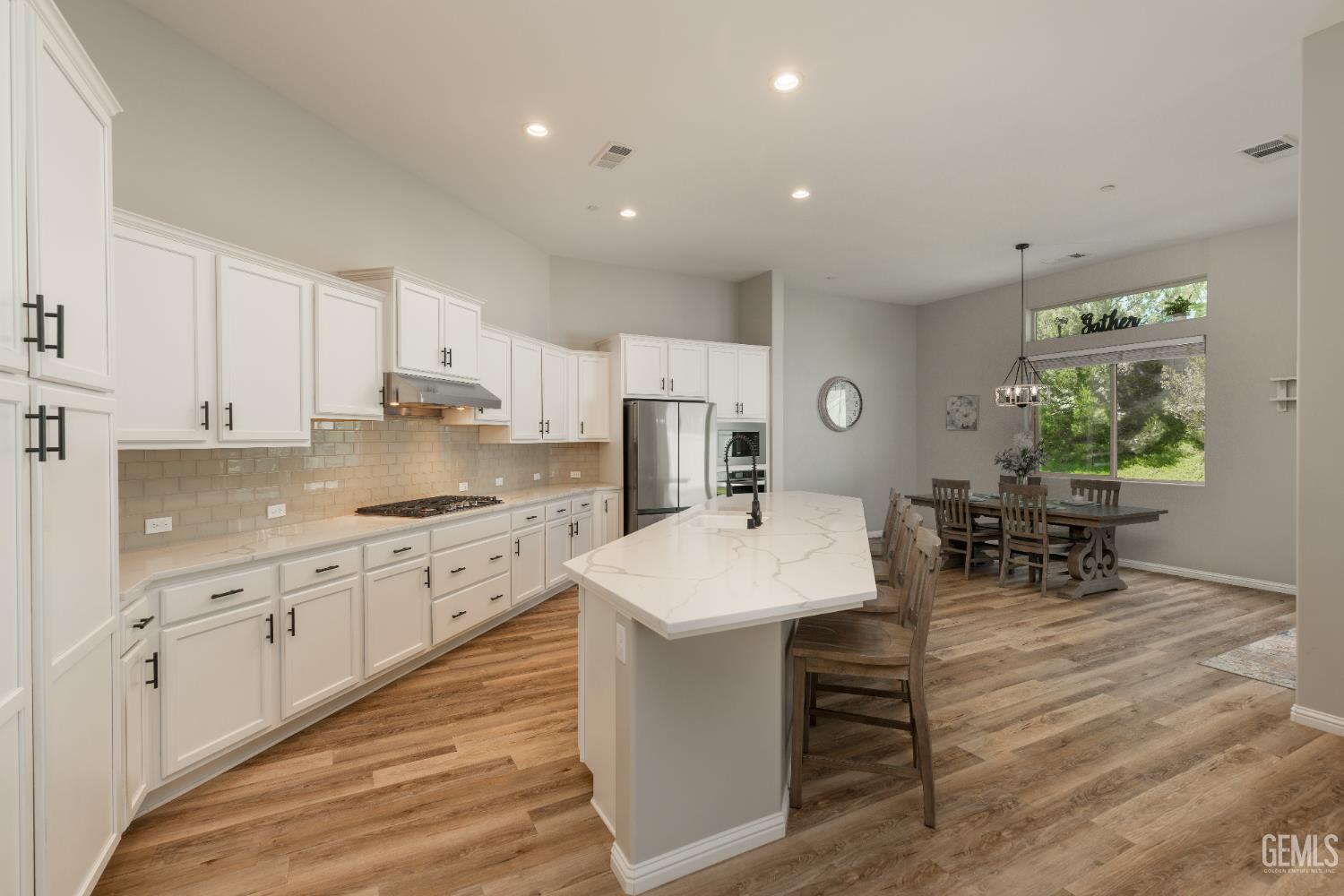 13612 Pixton Avenue — photo 5