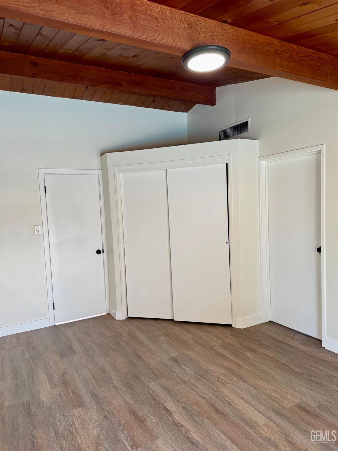 2800 Blade Avenue — photo 12