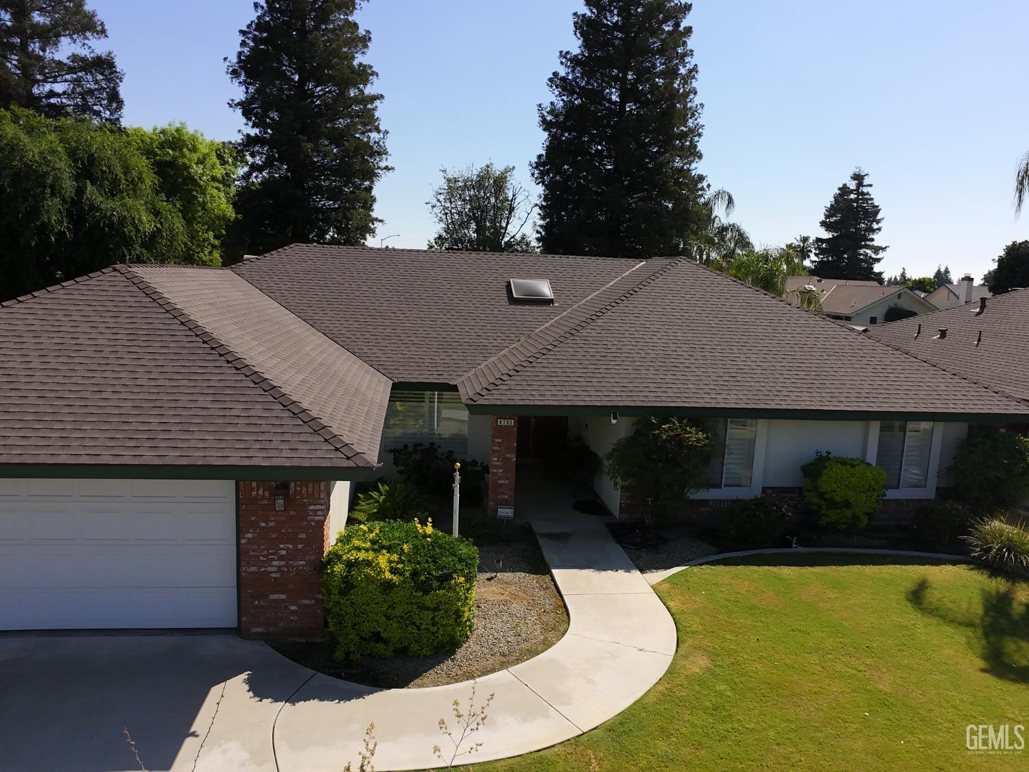 6105 Westlake Drive — photo 2