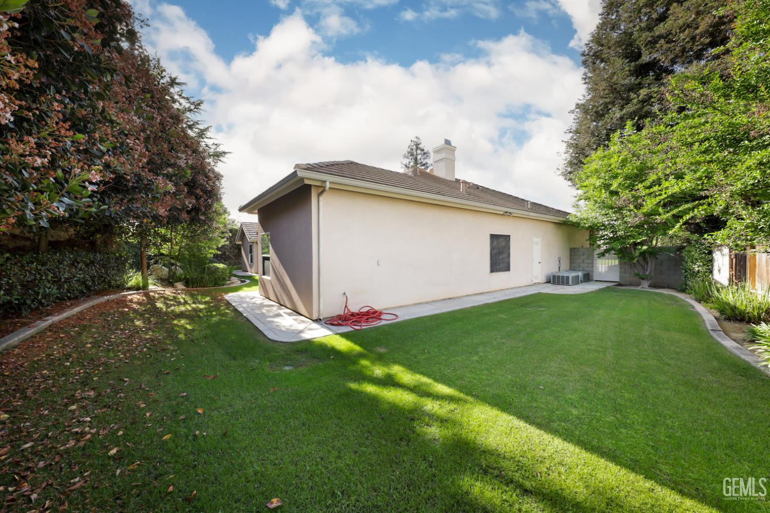 8907 Cashmere Court — photo 35