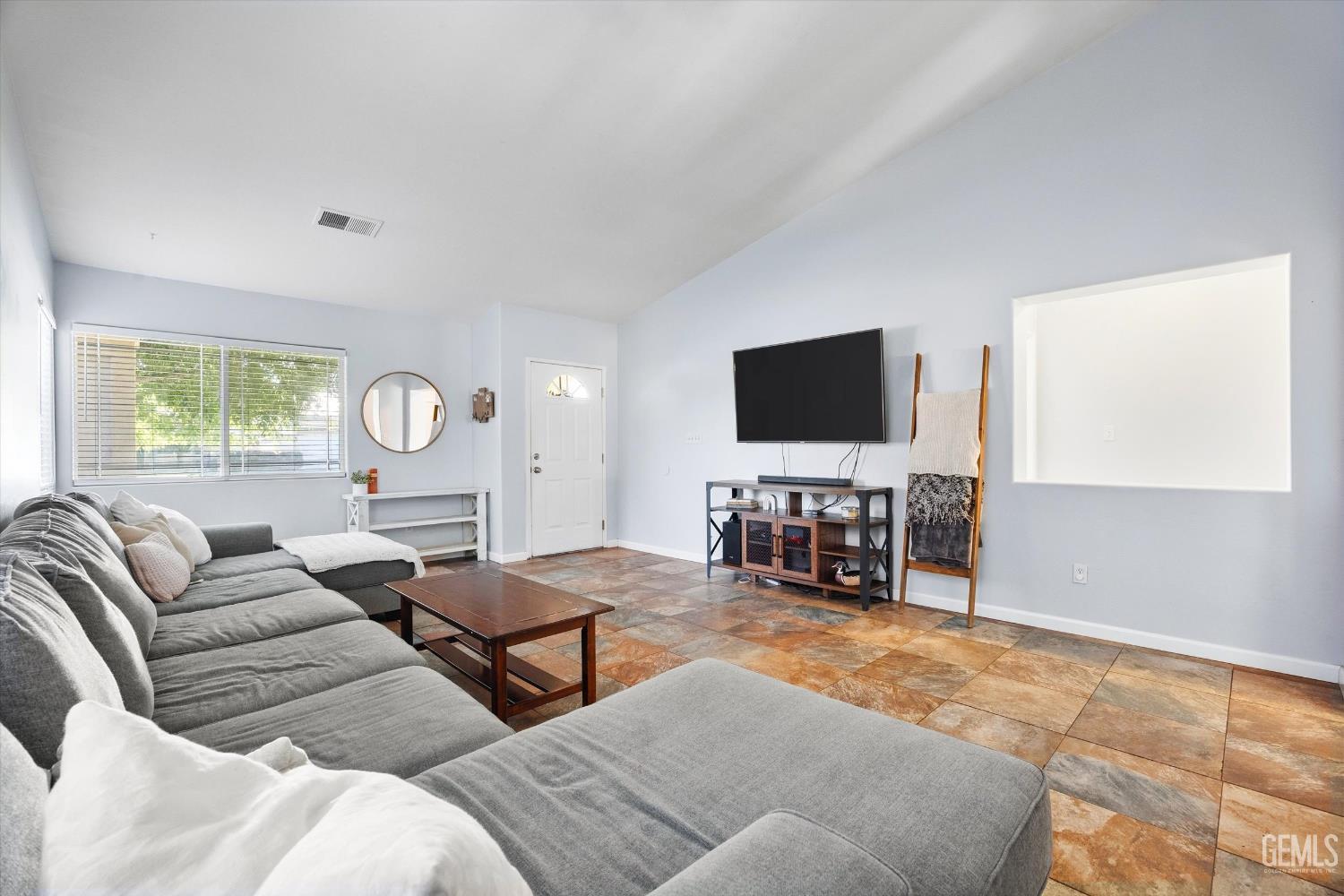5813 Pendleton Falls Drive — photo 8