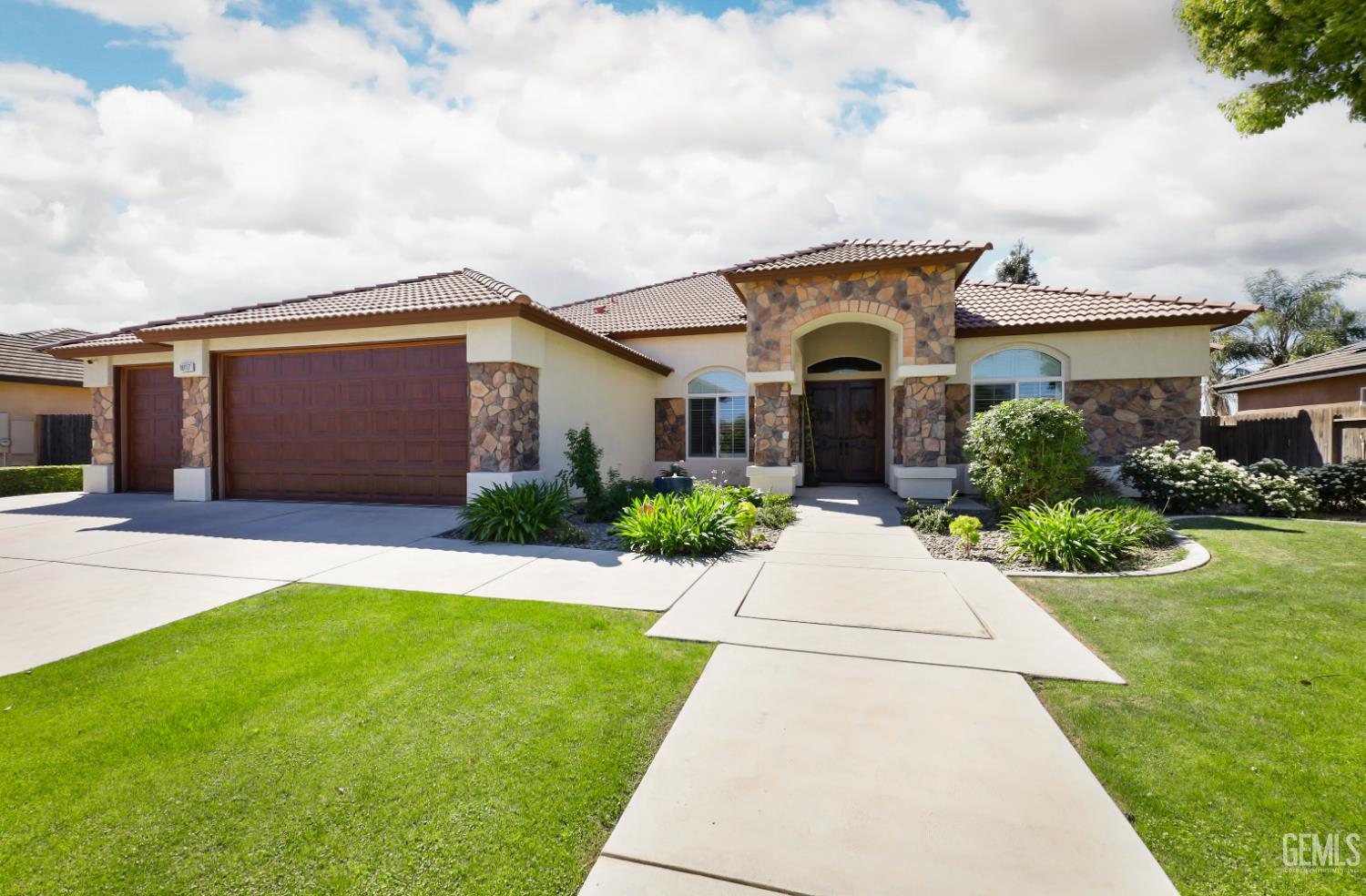 10117 Silverthorne Drive — photo 4