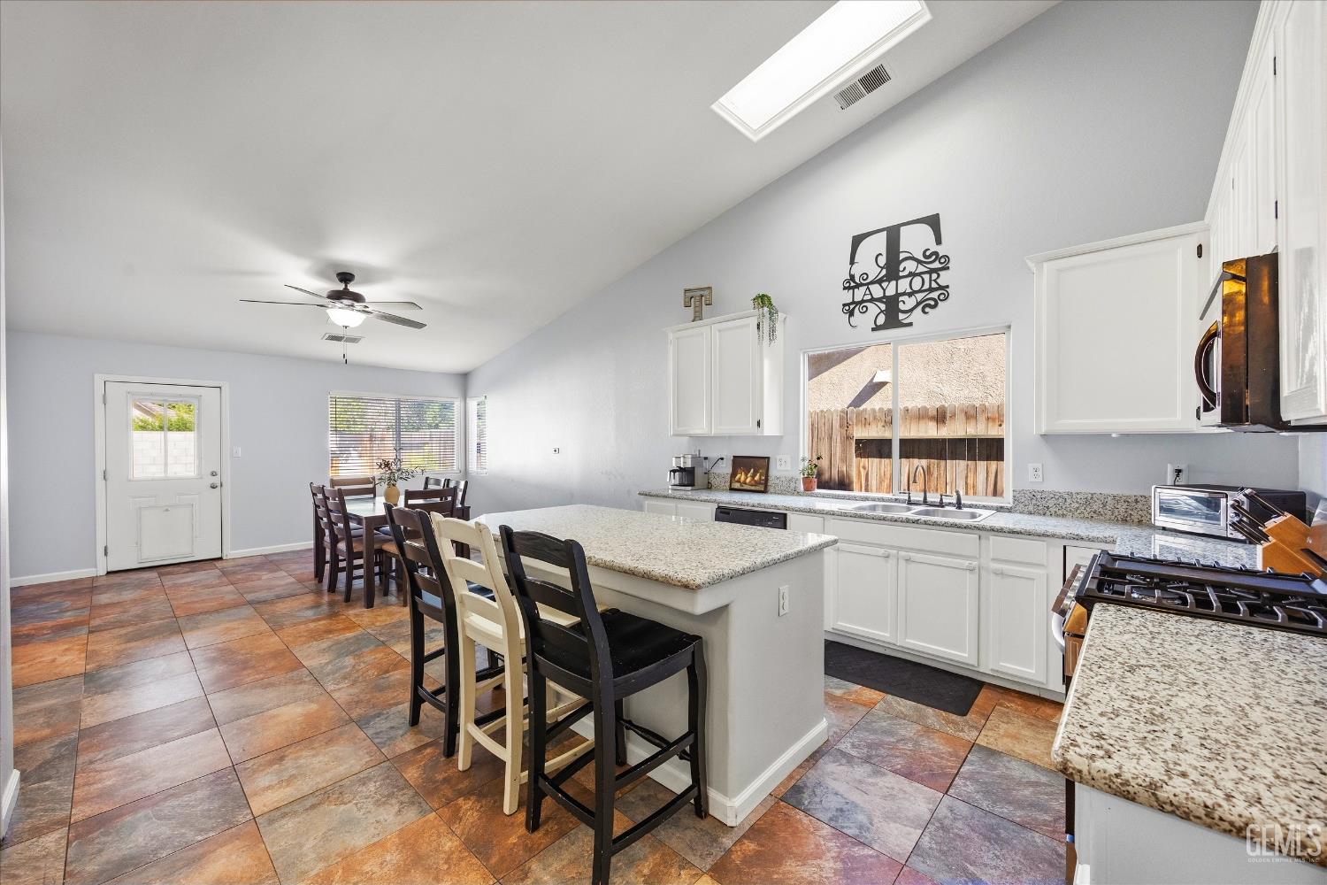 5813 Pendleton Falls Drive — photo 11