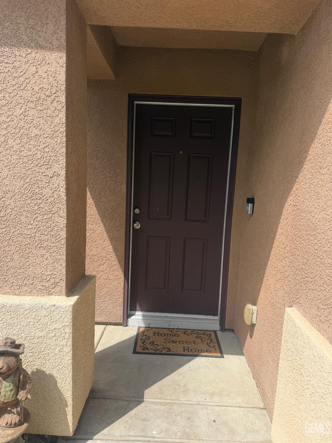 300 E war admiral Drive — photo 3