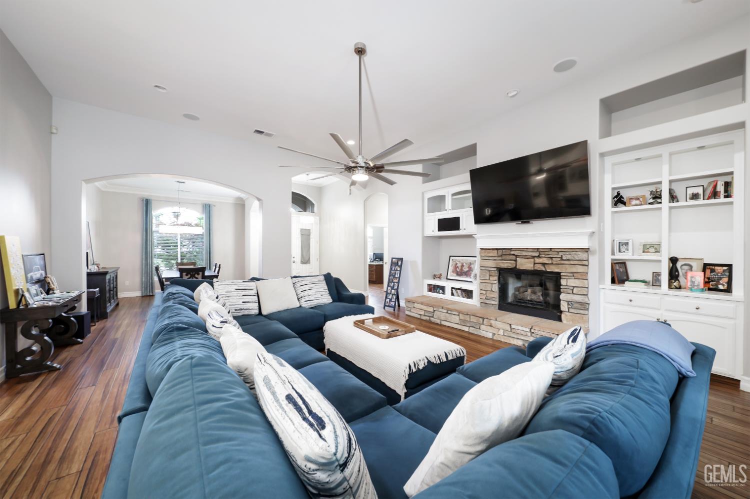 8907 Cashmere Court — photo 10