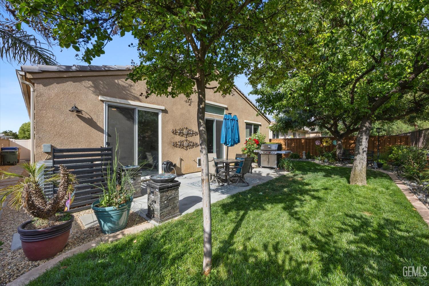10105 Besancon Way — photo 43