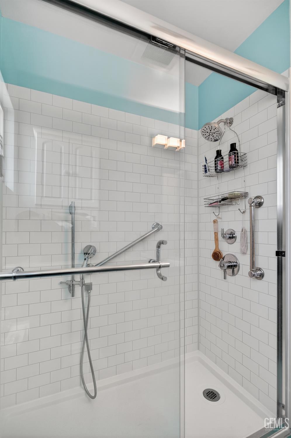 402 Westwood Street — photo 12