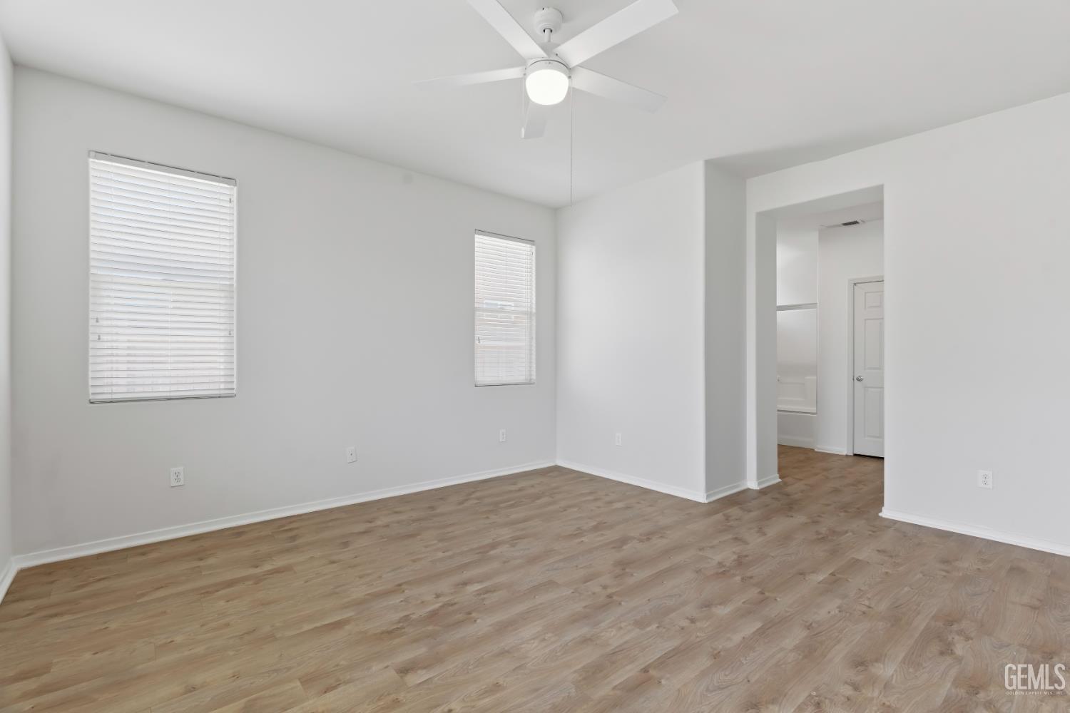 11910 Compass Avenue — photo 16