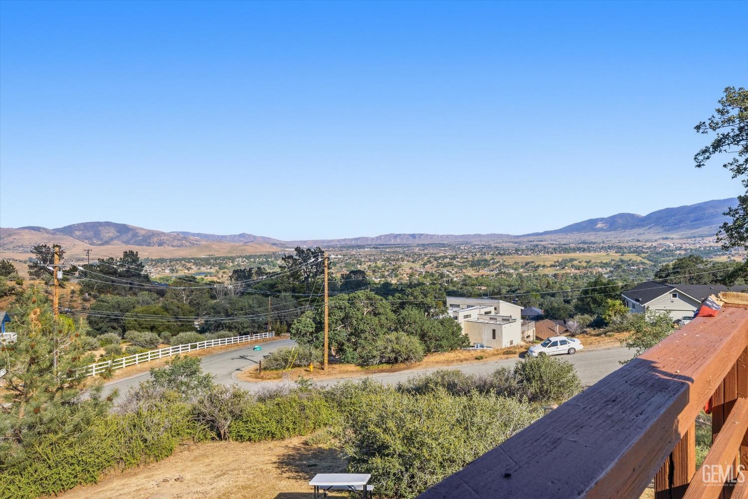 21704 Quail Springs Road — photo 47