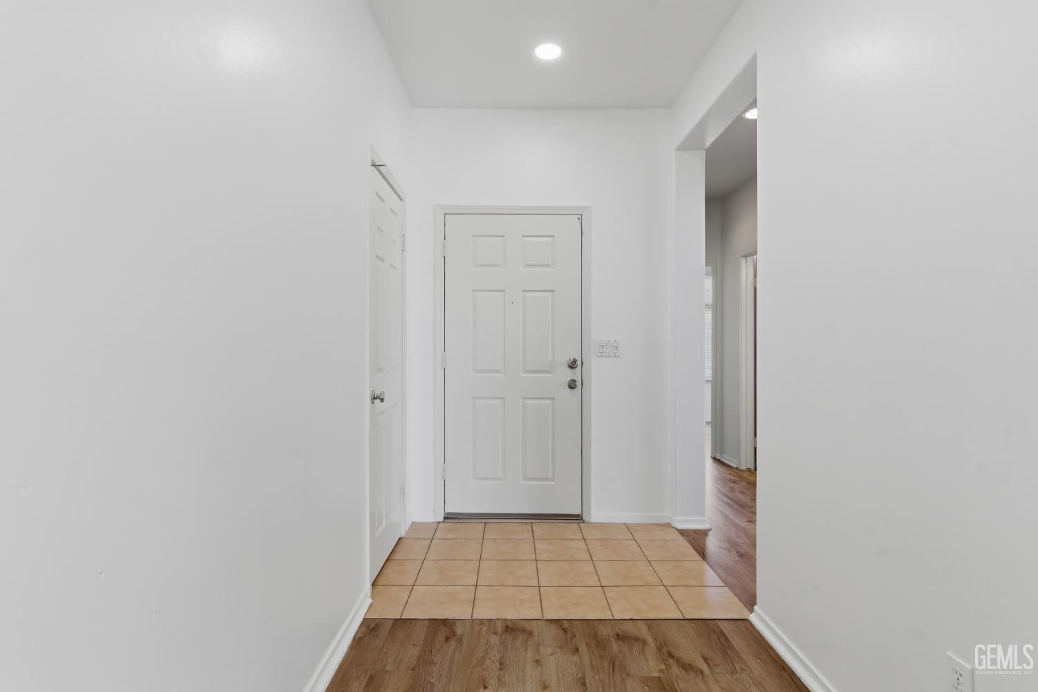 11910 Compass Avenue — photo 7