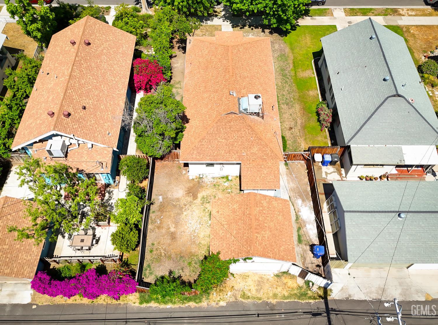 2231 Sunset Avenue — photo 26