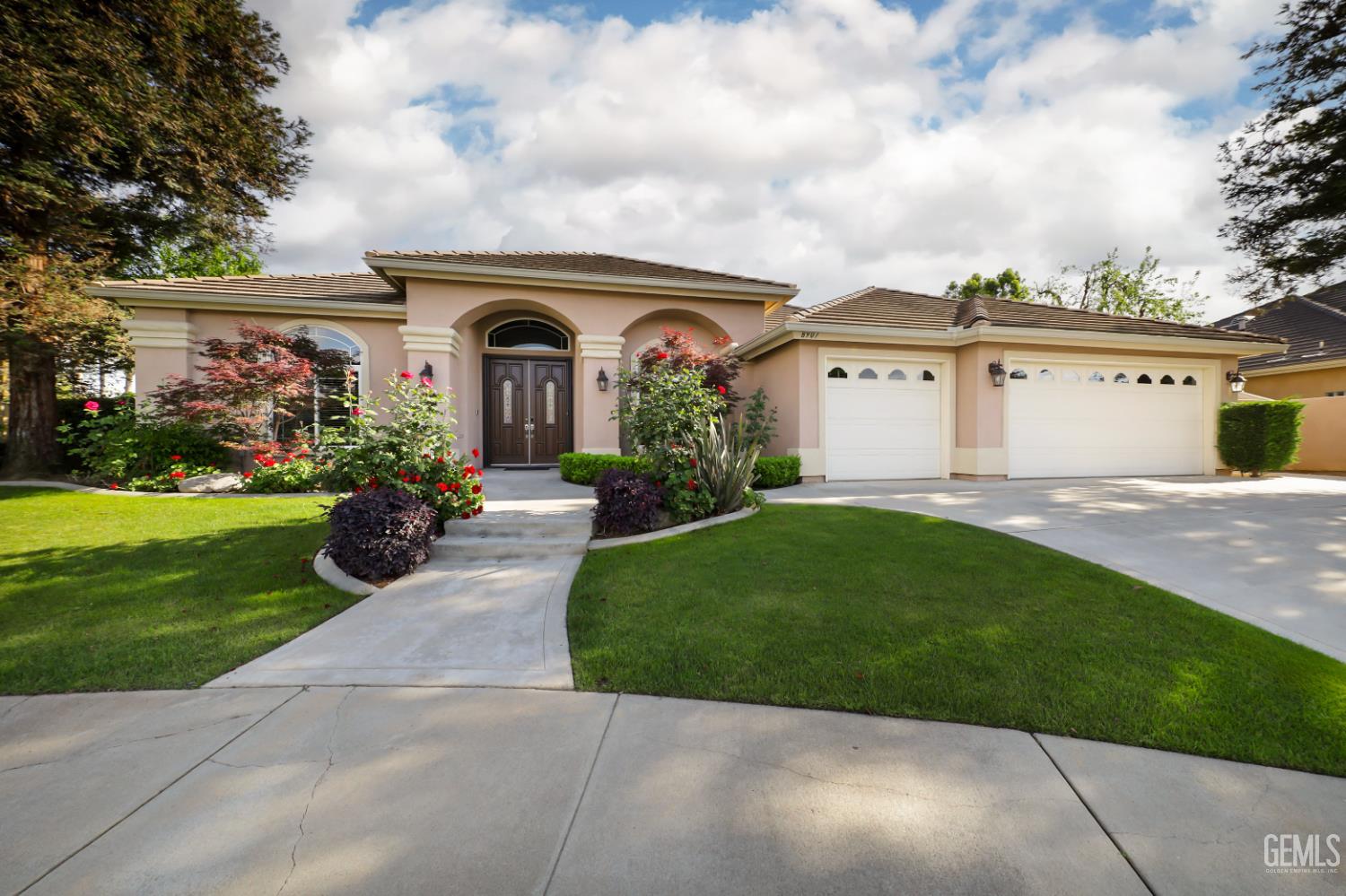 8907 Cashmere Court — photo 4