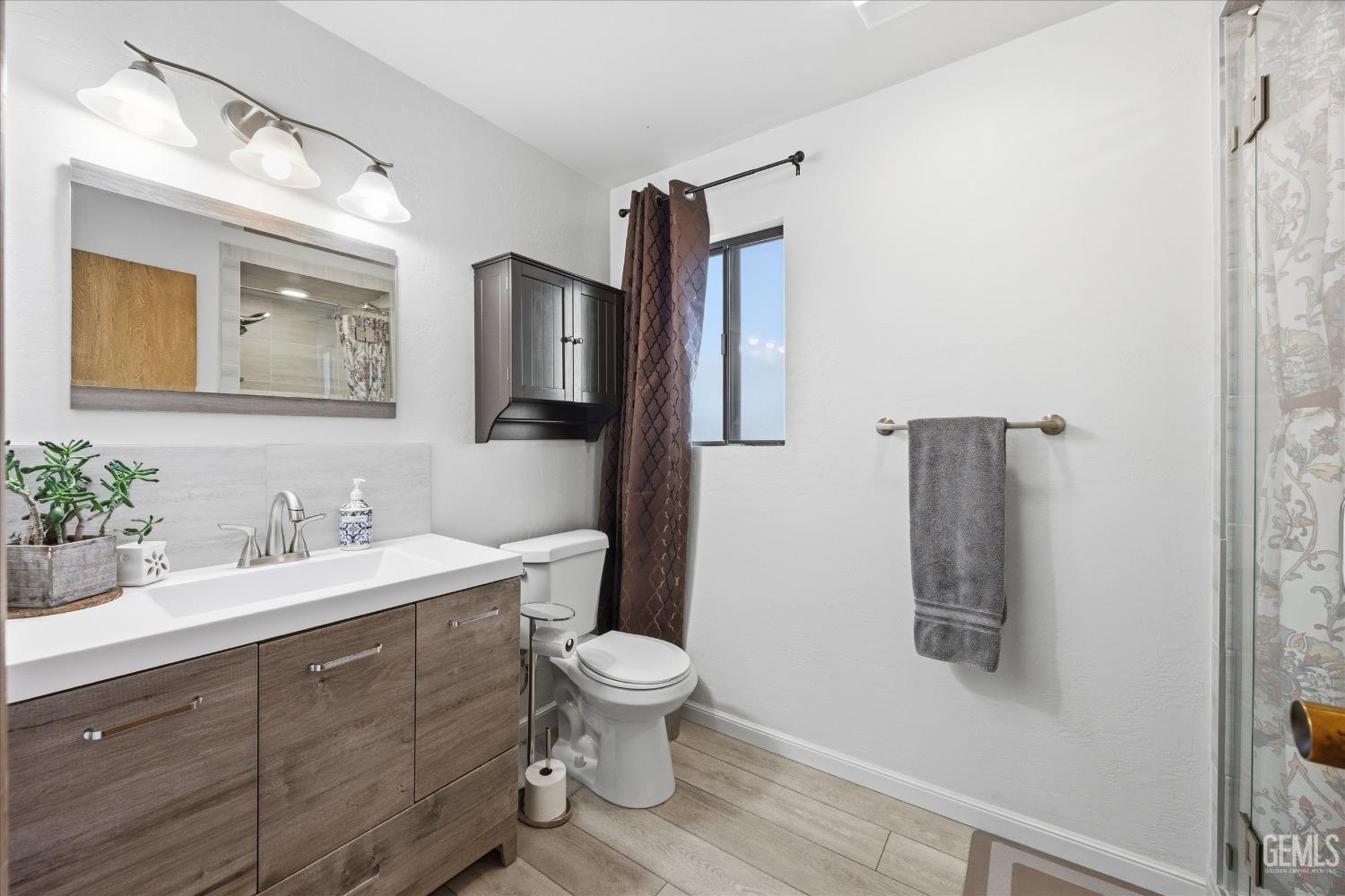 21704 Quail Springs Road — photo 40