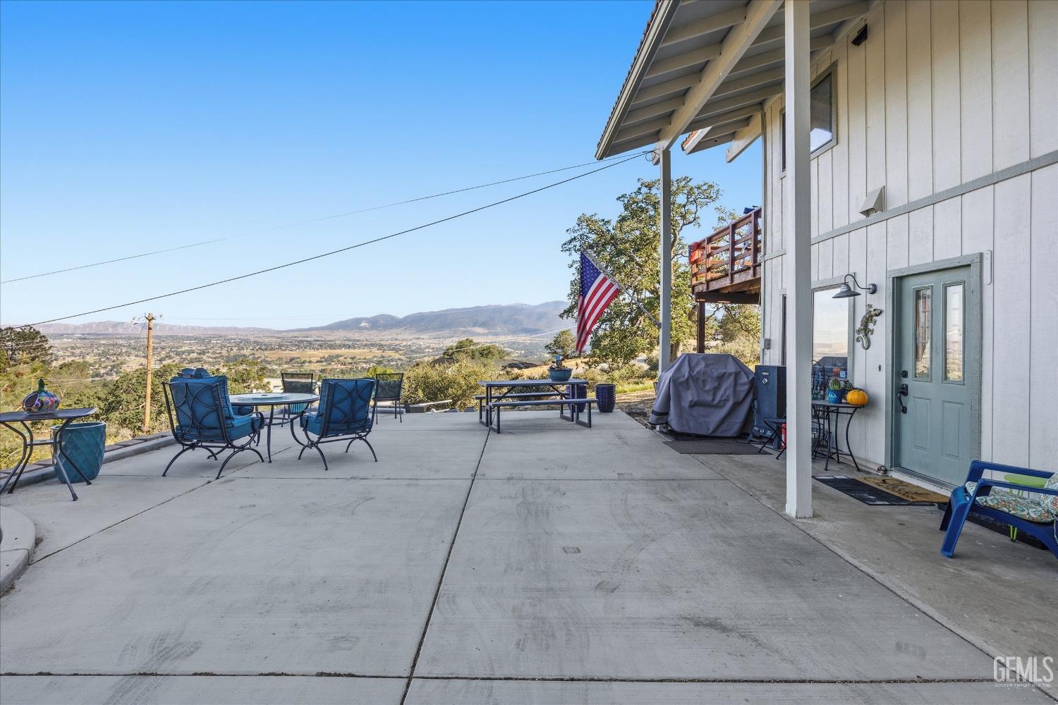 21704 Quail Springs Road — photo 13