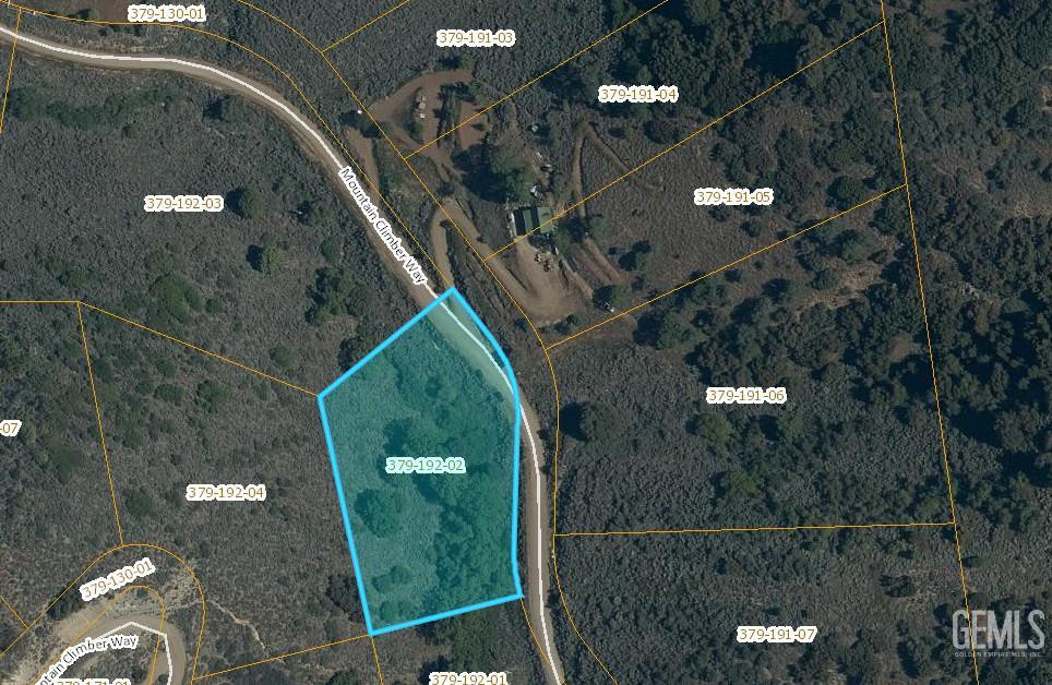 17551 Mountain Climber Way