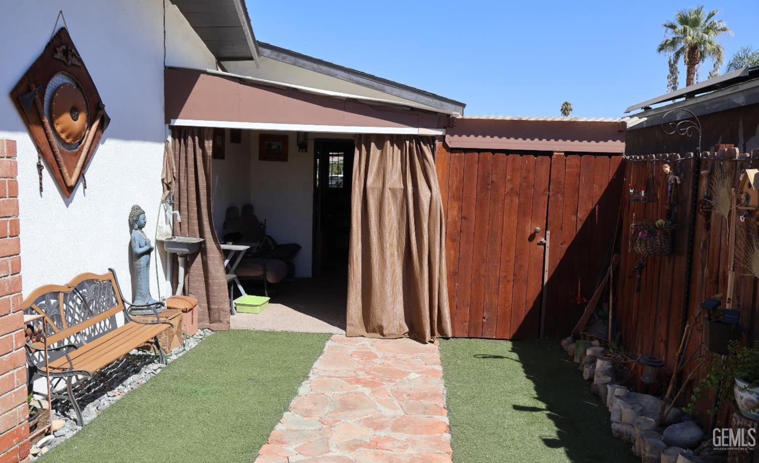 3815 Hoffman Avenue — photo 31