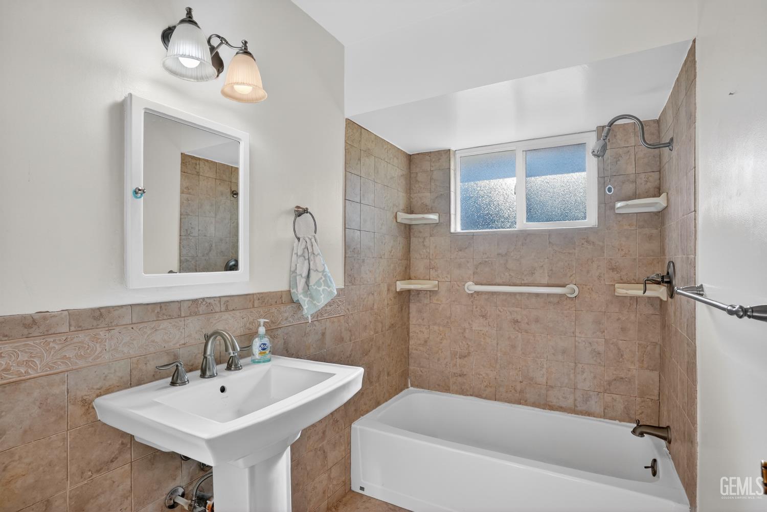 6117 Euclid Avenue — photo 14