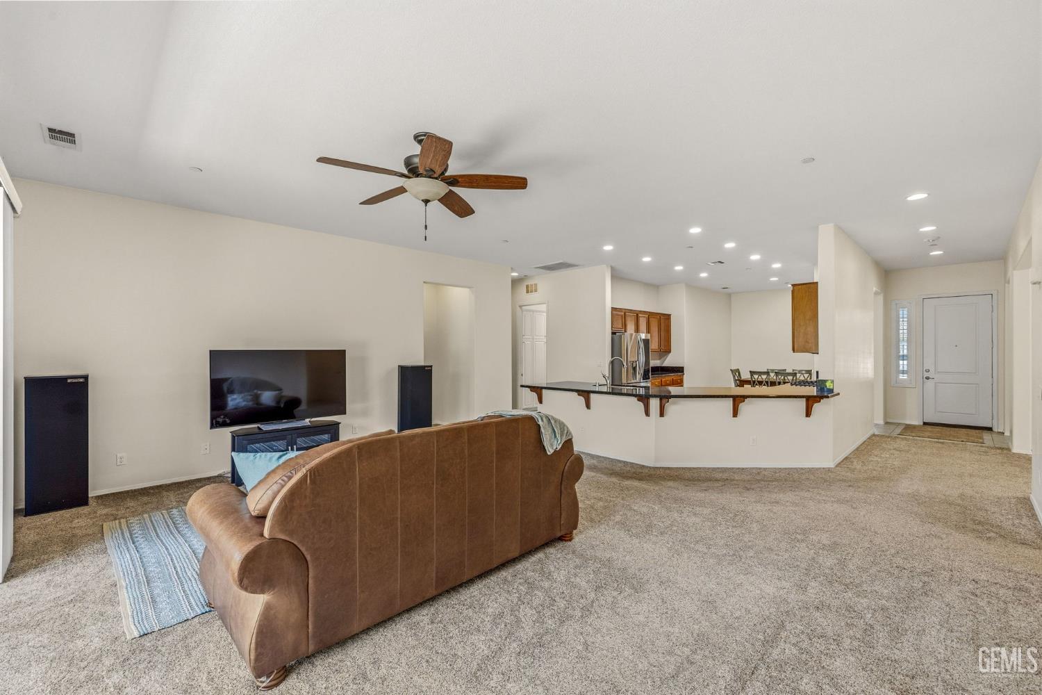 6409 Dover Place — photo 17