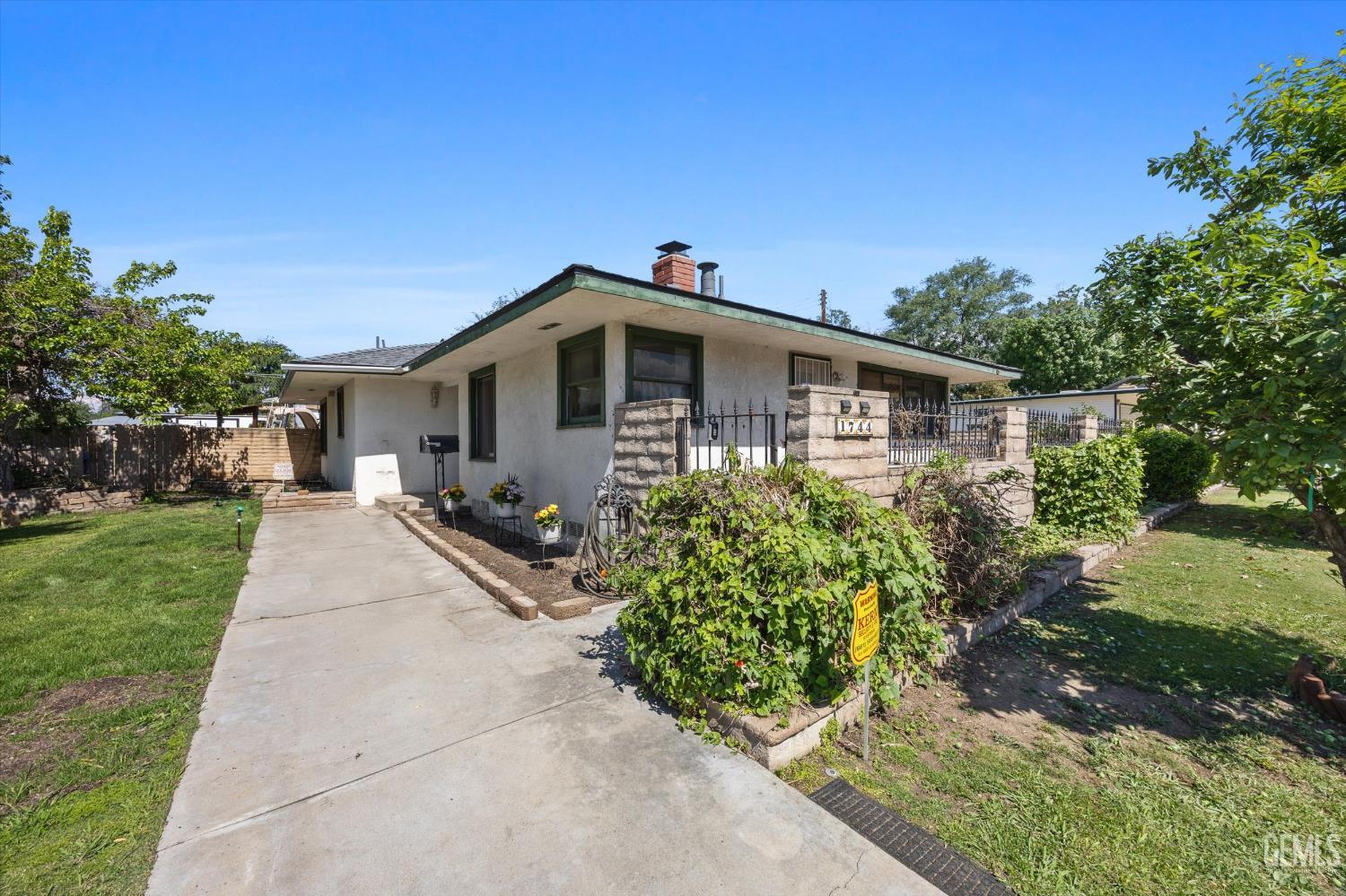 1744 Camino Sierra — photo 13