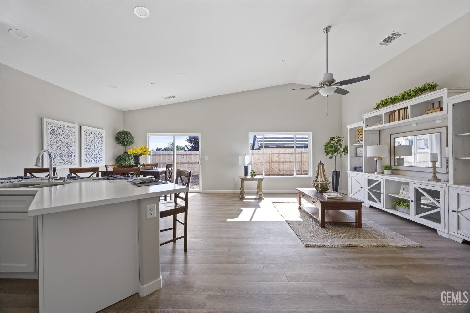 6213 Bountiful Hills Drive — photo 10