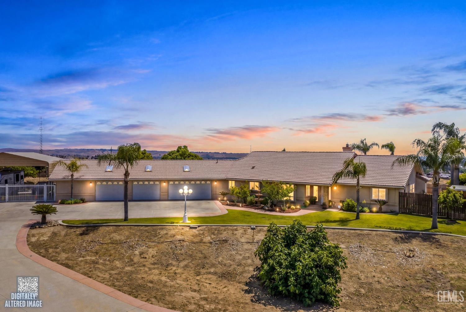 5056 N Hills Drive — photo 3