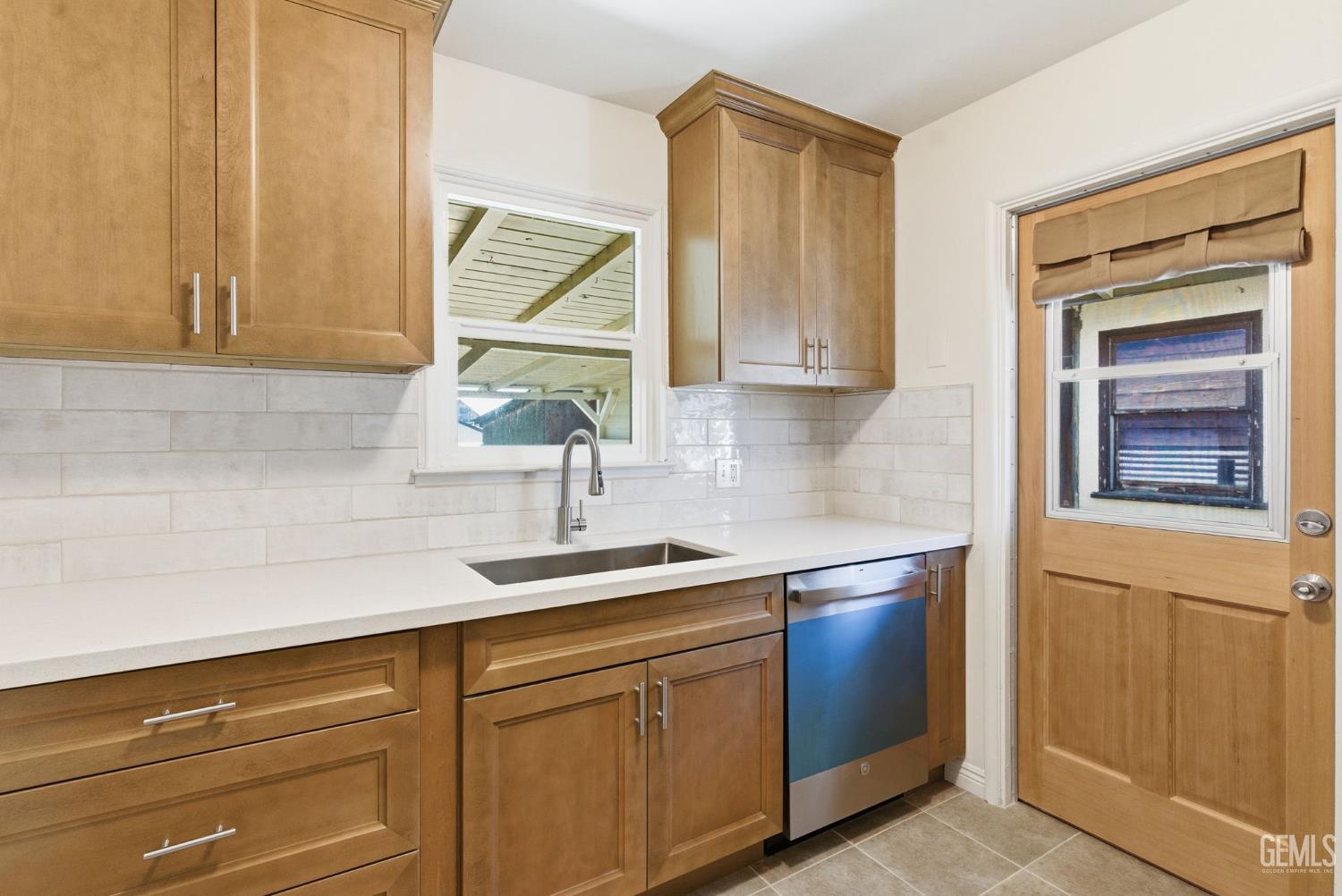 439 Arvin Street — photo 11