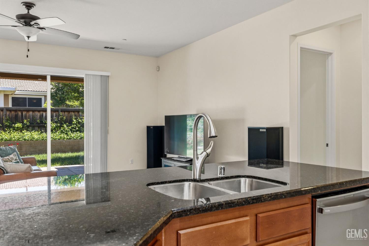 6409 Dover Place — photo 28
