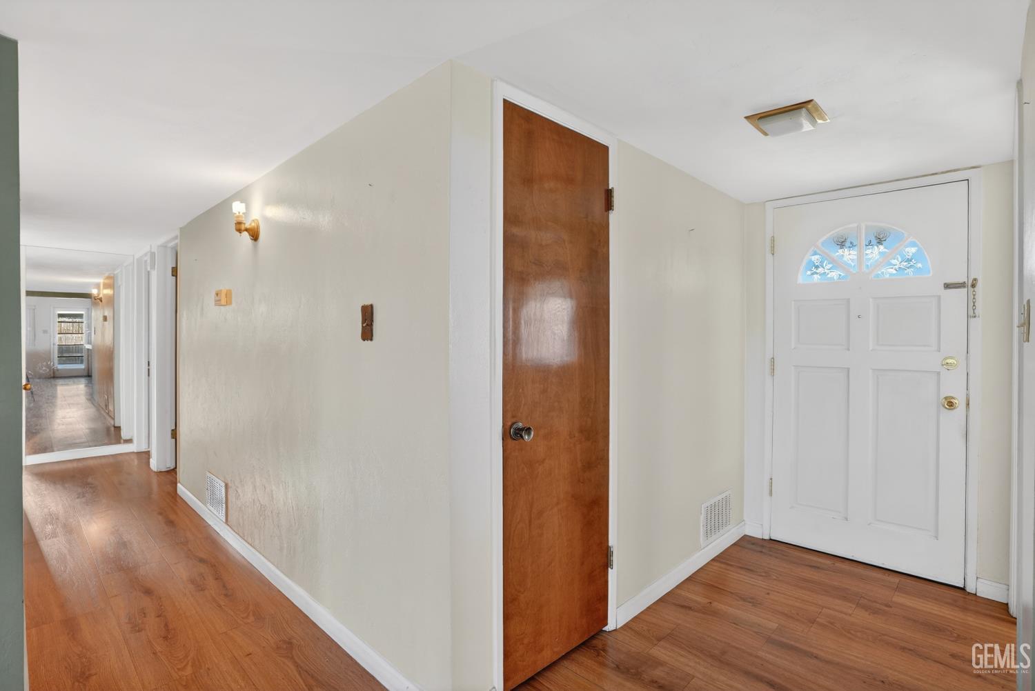 6117 Euclid Avenue — photo 18