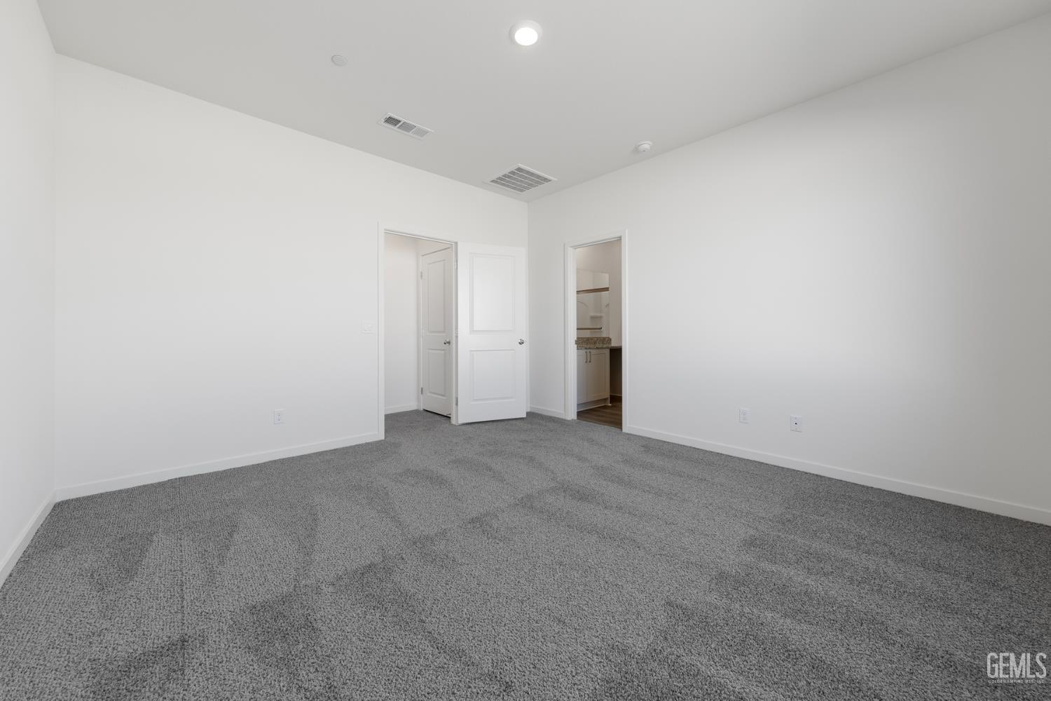 7930 Blueberry Avenue — photo 6
