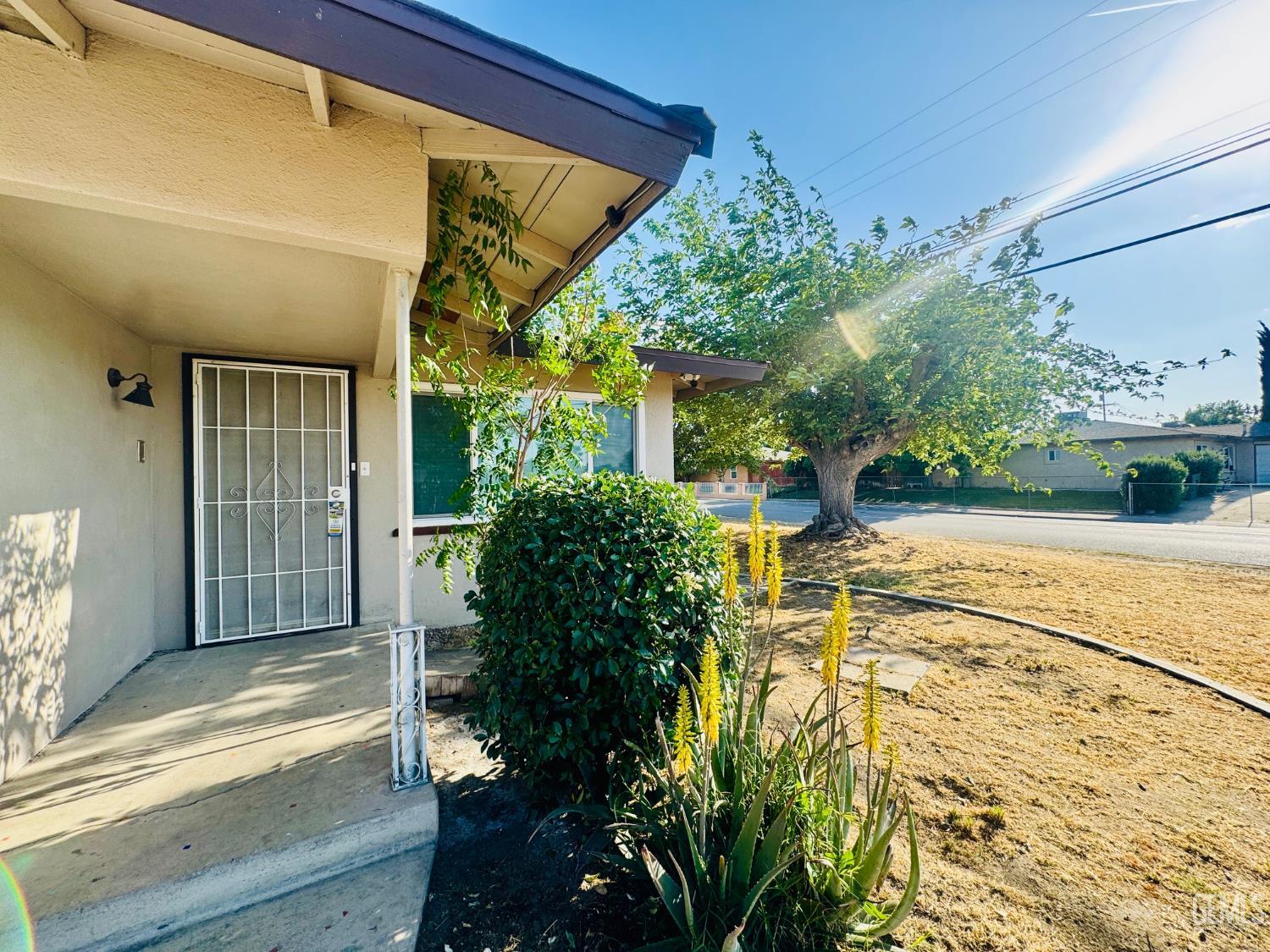 3613 Granada Avenue — photo 8