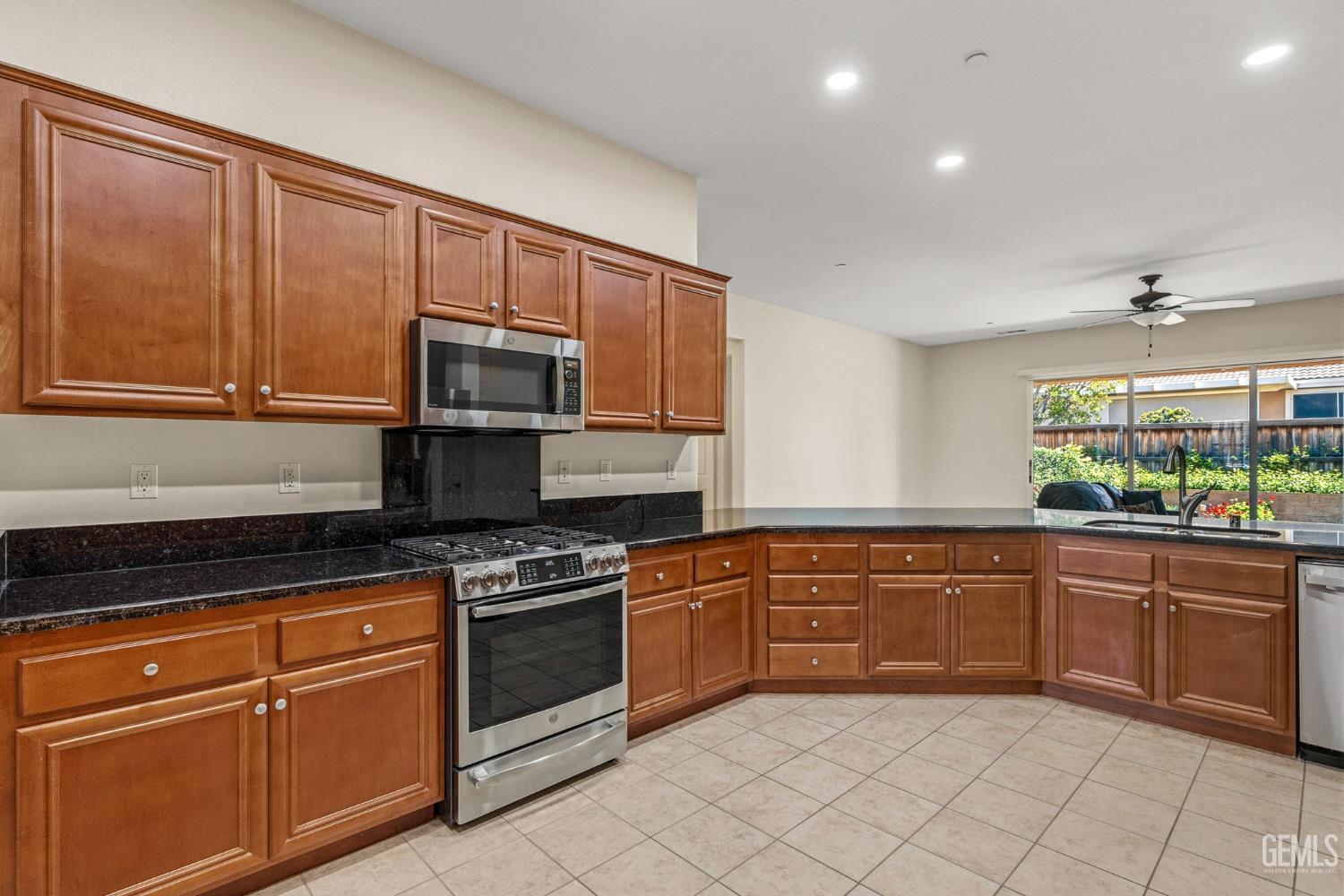 6409 Dover Place — photo 26
