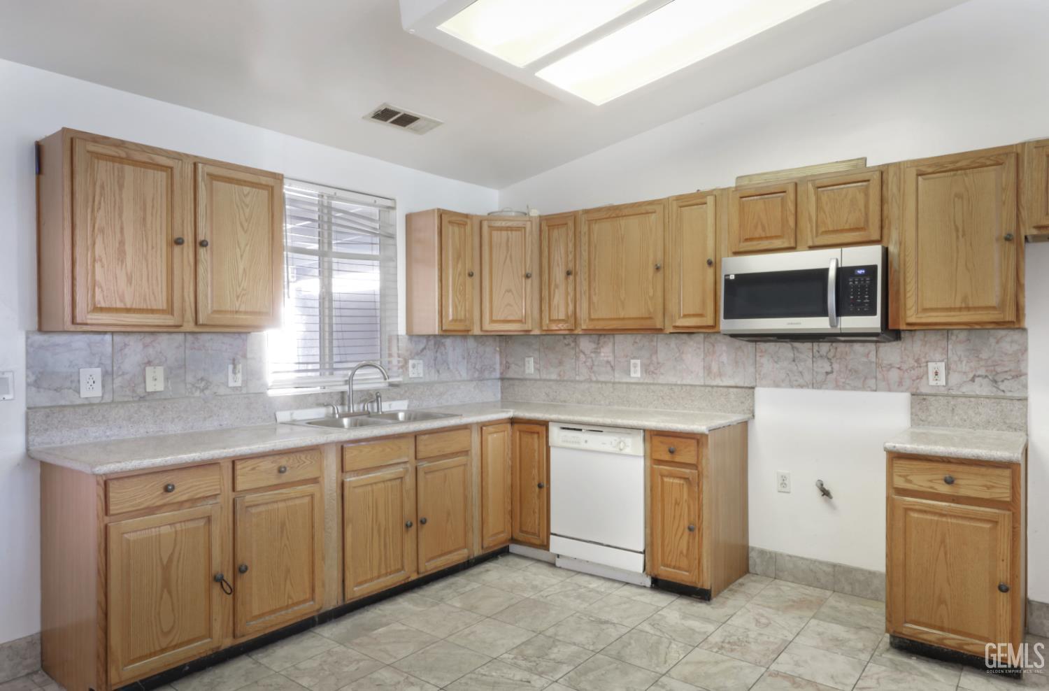 108 Sunny Meadow Drive — photo 19