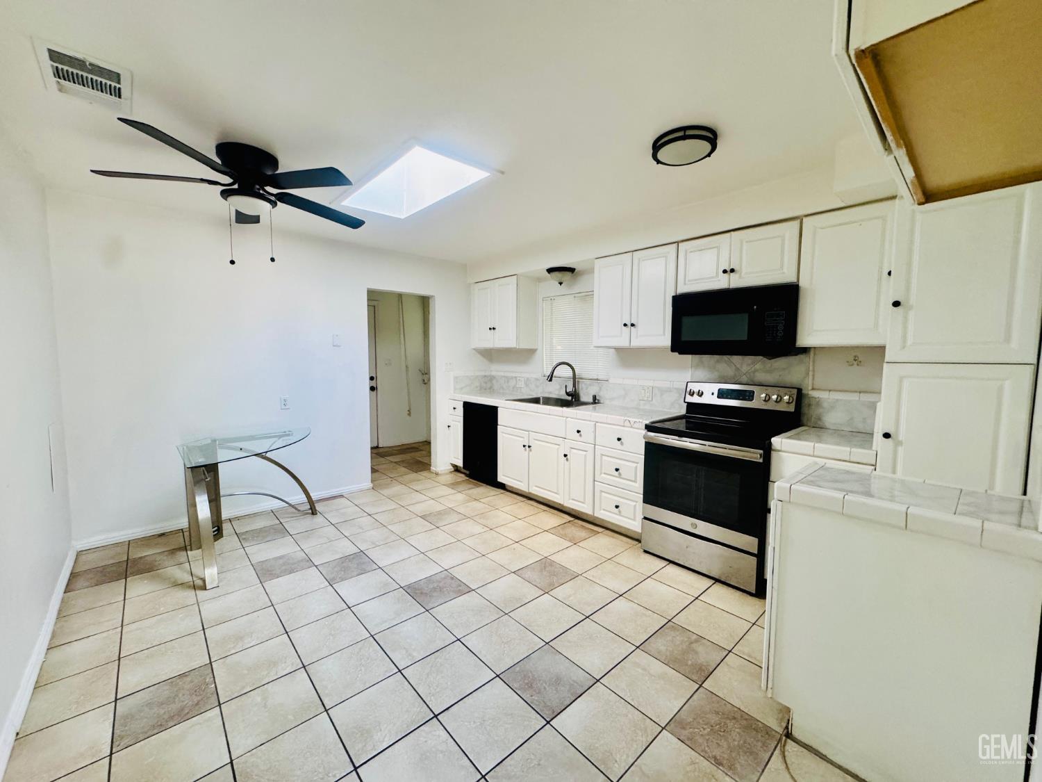 3613 Granada Avenue — photo 13