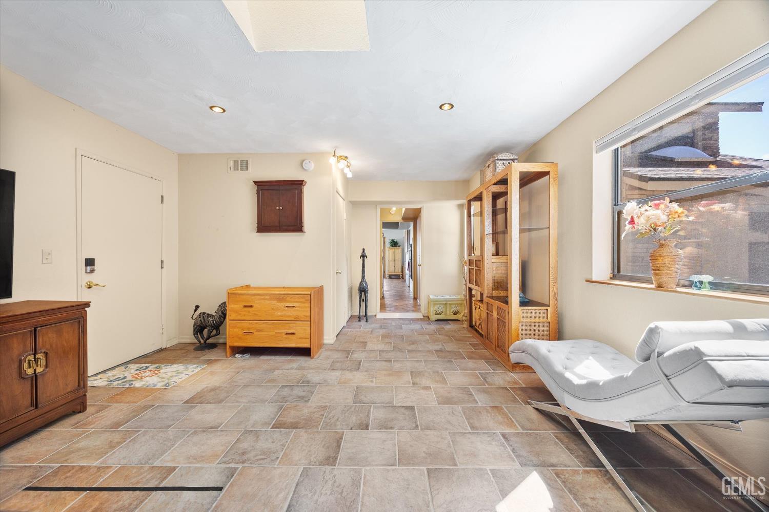 24930 Paramount Drive — photo 33