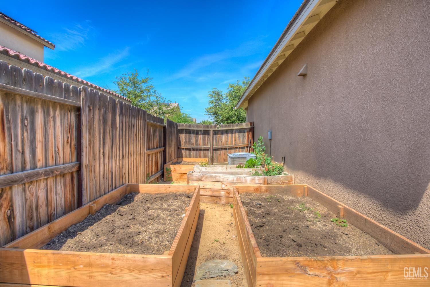 15419 Calabria Court — photo 41