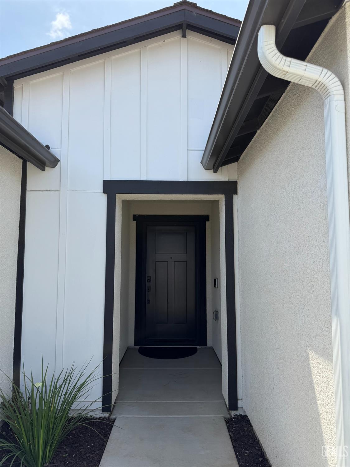8219 Georgetown Drive — photo 3